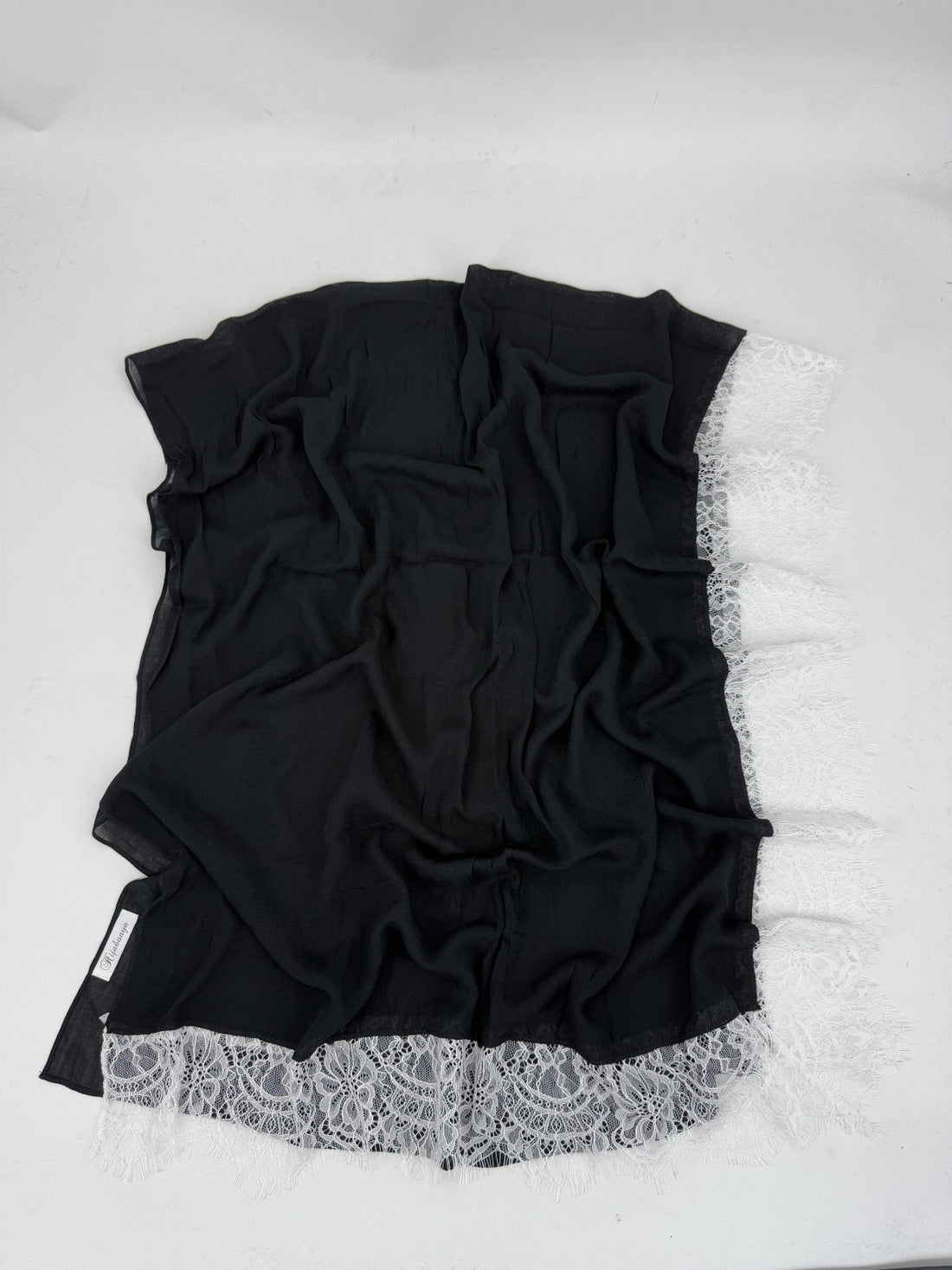 BAMBOO Modal with lace trim