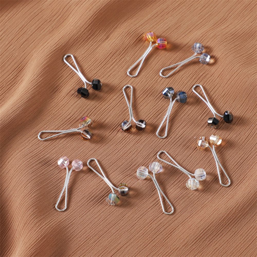 Sliding hijab pins